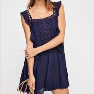 FREE PEOPLE - PRISCILLA EYELET DRESS IN NAVY!! COMFY, CUTE, VERSATILE!